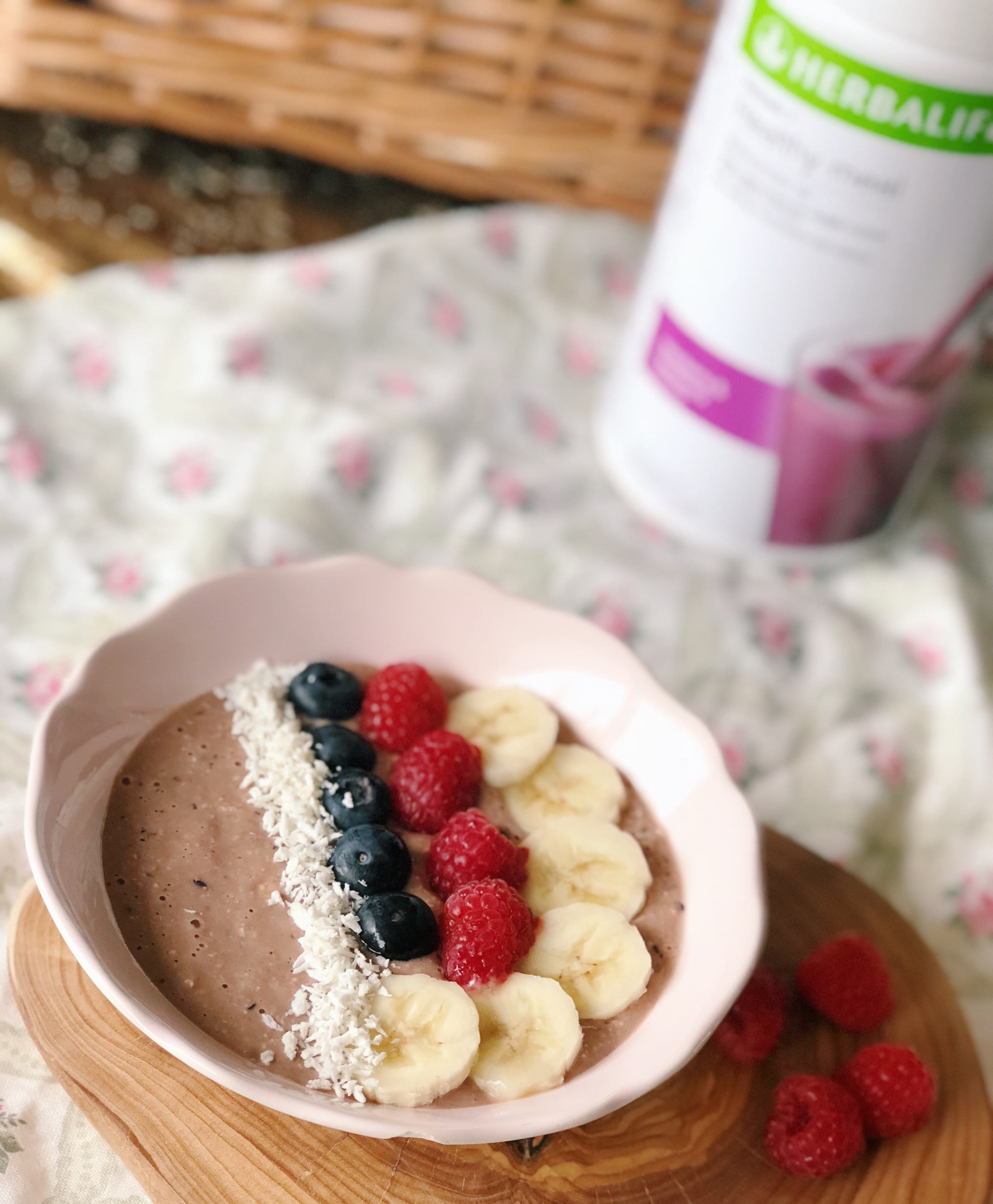 protein smoothie bowl